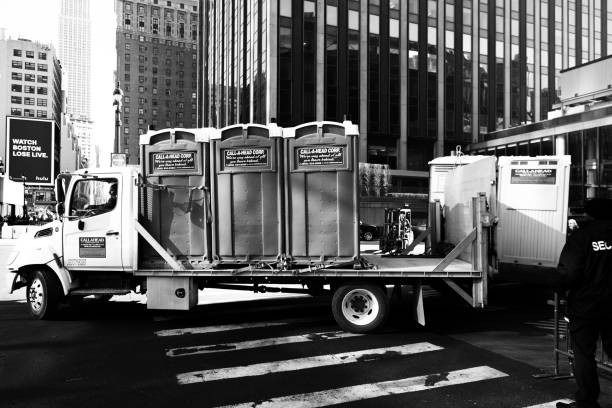 Best Portable bathroom rental  in Dorr, MI